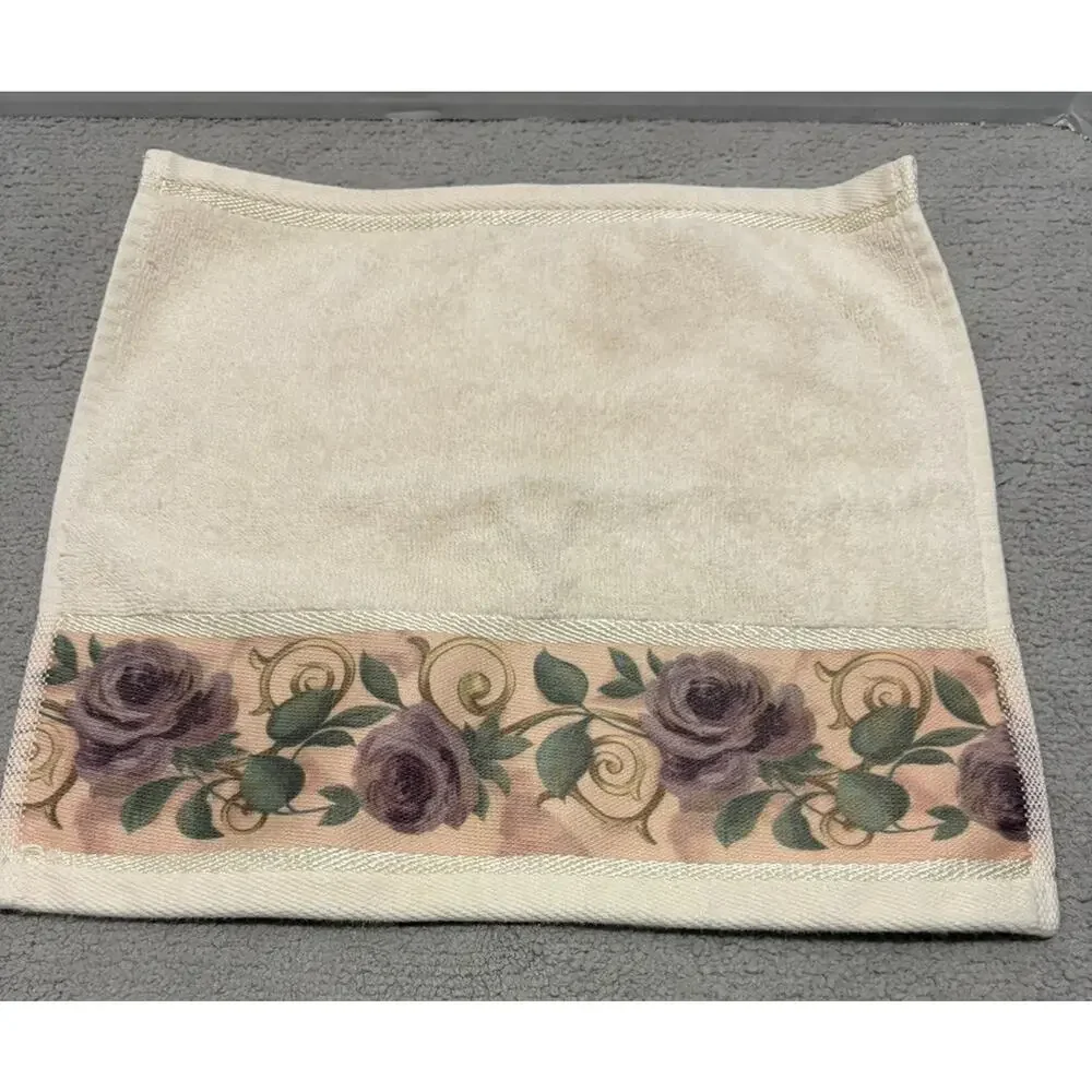 Croscill Chambord Cassis Washcloth Cream Purple Amythest Roses Lot of 2
